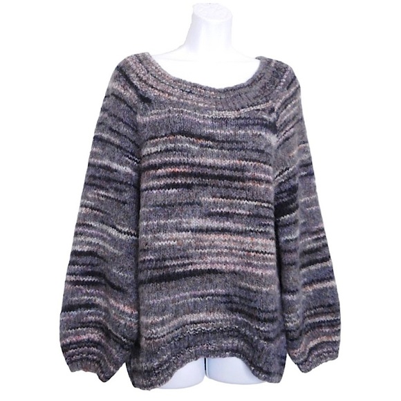 NWT EXPRESS Grey Striped Knitted Off The Shoulder Women’s Sweater size XS - Picture 1 of 7